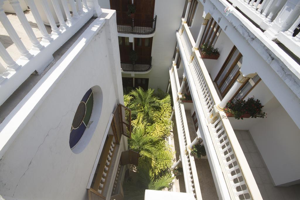 Hotel Monterrey Cartagena Екстериор снимка